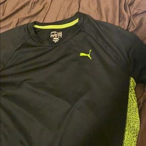 puma dri fit tshirt black green